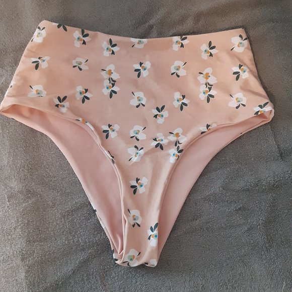 NWOT Pale Blush Pink High Waist Hi Cut Bikini Bottoms - Picture 1 of 6